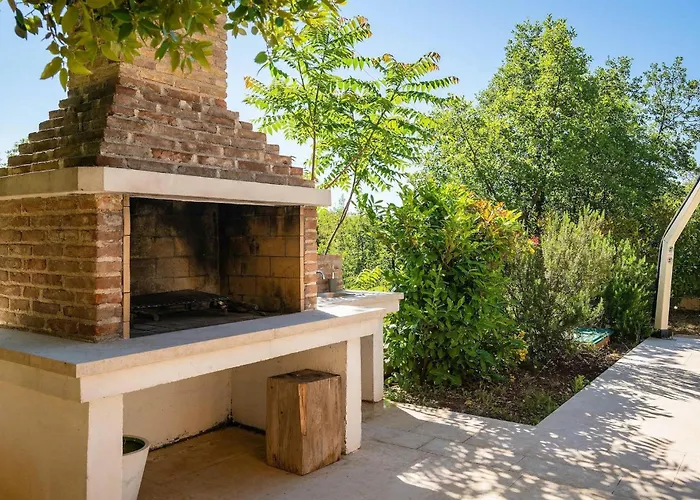 Ari Prázdninový dům Pula