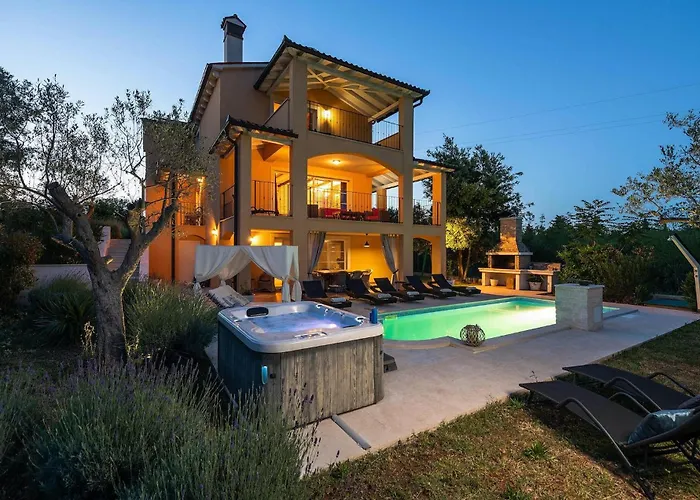 Ari Prázdninový dům *